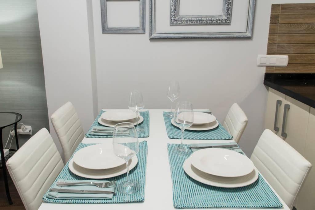 New!!! Luxury City Center & Private Terrace Malaga Exterior photo