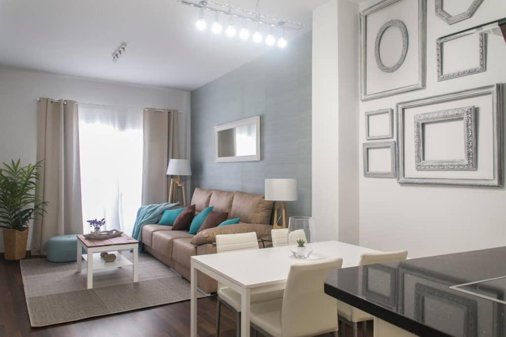New!!! Luxury City Center & Private Terrace Malaga Exterior photo